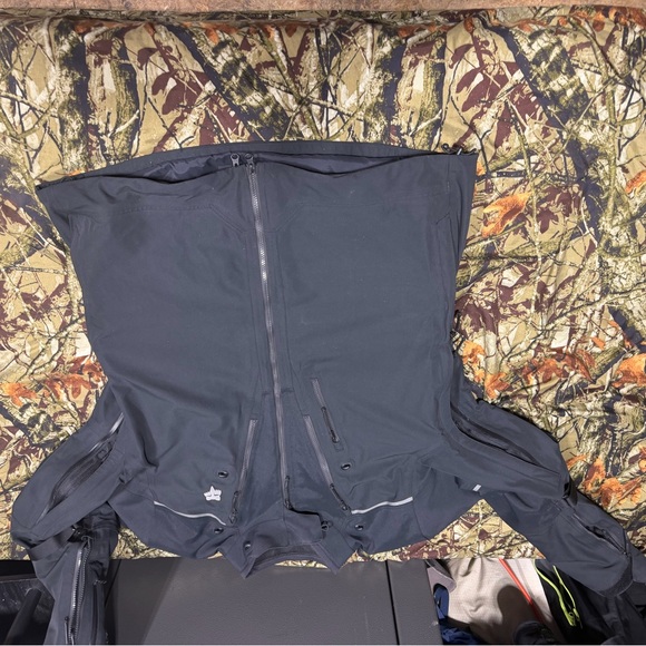 Fox Racing Defend Gore-Tex ADV Jacket - Picture 11 of 15